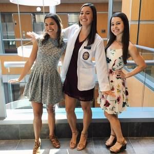 Meet your Posher, Kelcey